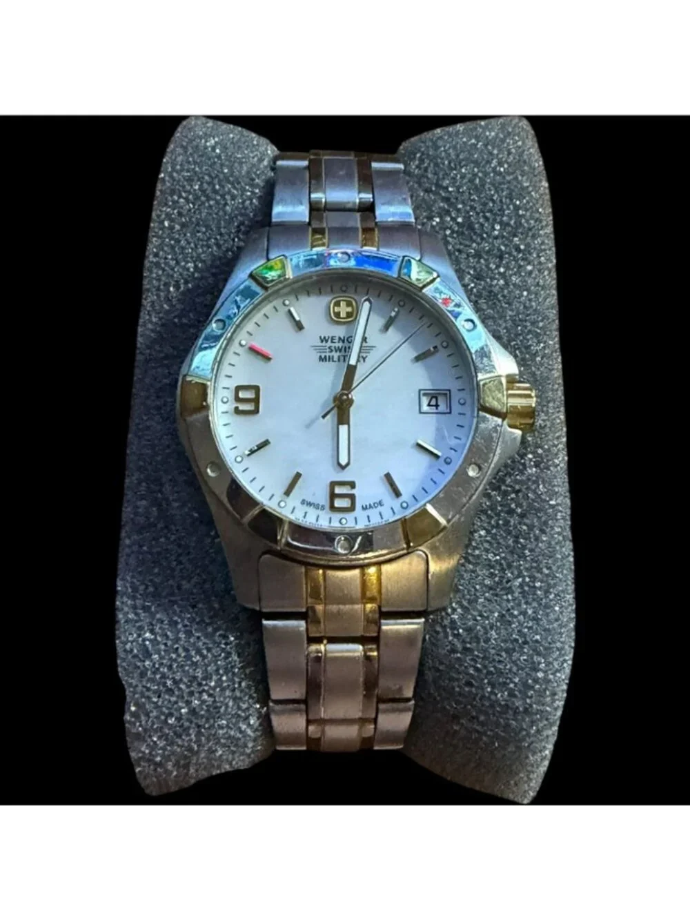Wenger Swiss Military Mens Watch With Stainless Steel Bracelet & Date Display